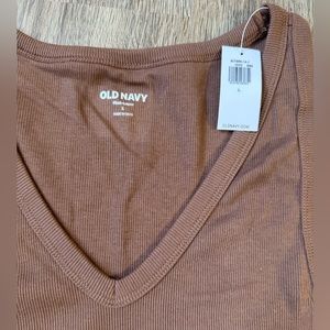 NWT Old Navy first layer v-neck tank